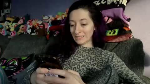 Snapshot of smokinsailorscout chatting on 12/15/25, 09:08 smokinsailorscout online show from 12/15/25, 09:08