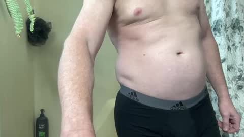 Snapshot of smooth810 chatting on 12/22/24, 07:10 smooth810 online show from 12/22/24, 07:10