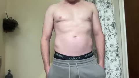 Snapshot of smooth810 chatting on 12/29/24, 03:24 smooth810 online show from 12/29/24, 03:24