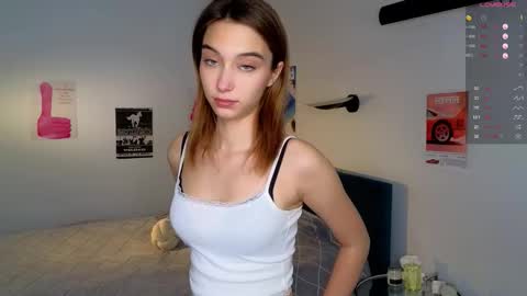 Snapshot of smoothnesss chatting on 11/05/25, 08:03 Eva online show from 11/05/25, 08:03