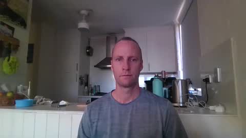 Snapshot of smoothroundbottom chatting on 02/07/25, 04:06 KinkyDonks online show from 02/07/25, 04:06