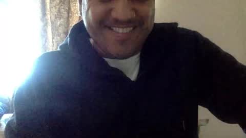 Snapshot of smoothstrik3r chatting on 12/29/24, 05:54 smoothstrik3r online show from 12/29/24, 05:54