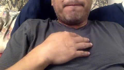 Snapshot of smoothstrik3r chatting on 12/31/24, 01:52 smoothstrik3r online show from 12/31/24, 01:52