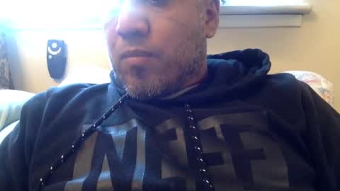 Snapshot of smoothstrik3r chatting on 01/17/25, 05:51 smoothstrik3r online show from 01/17/25, 05:51