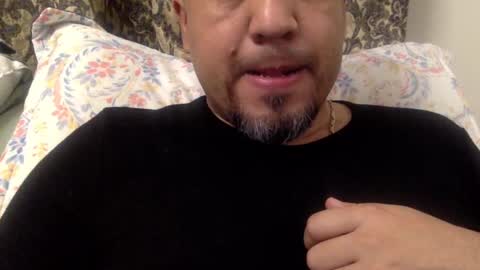 Snapshot of smoothstrik3r chatting on 02/12/25, 12:44 smoothstrik3r online show from 02/12/25, 12:44