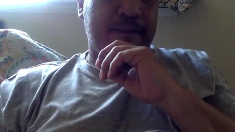 Snapshot of smoothstrik3r chatting on 02/19/25, 07:48 smoothstrik3r online show from 02/19/25, 07:48