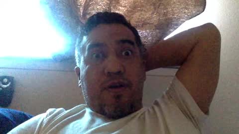 Snapshot of smoothstrik3r chatting on 09/20/25, 06:09 smoothstrik3r online show from 09/20/25, 06:09