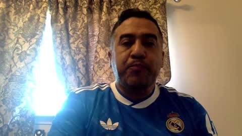 Snapshot of smoothstrik3r chatting on 10/03/25, 04:59 smoothstrik3r online show from 10/03/25, 04:59