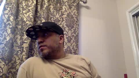 Snapshot of smoothstrik3r chatting on 10/12/25, 01:26 smoothstrik3r online show from 10/12/25, 01:26