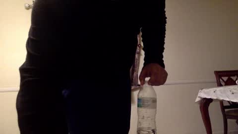 Snapshot of smoothstrik3r chatting on 10/15/25, 11:54 smoothstrik3r online show from 10/15/25, 11:54