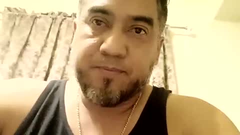 Snapshot of smoothstrik3r chatting on 10/25/25, 06:43 smoothstrik3r online show from 10/25/25, 06:43