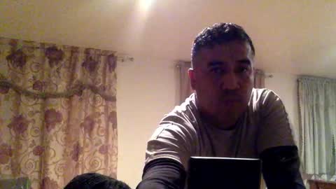 Snapshot of smoothstrik3r chatting on 11/05/25, 01:33 smoothstrik3r online show from 11/05/25, 01:33