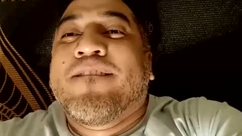 Snapshot of smoothstrik3r chatting on 11/16/25, 06:41 smoothstrik3r online show from 11/16/25, 06:41