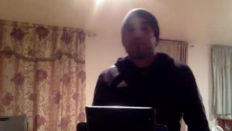 Snapshot of smoothstrik3r chatting on 12/03/25, 12:58 smoothstrik3r online show from 12/03/25, 12:58