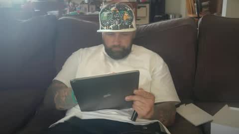Snapshot of smoothtactix chatting on 06/19/26, 08:01 SmoothTactix online show from 06/19/26, 08:01
