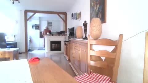 Snapshot of smoothy5460 chatting on 09/22/25, 07:10 smoothy5460 online show from 09/22/25, 07:10