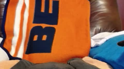 CJ online show from 10/12/25, 04:17