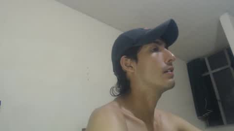 snackontime19 online show from 09/30/25, 05:45