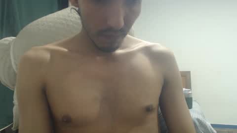 Snapshot of snackontime19 chatting on 12/02/25, 04:40 snackontime19 online show from 12/02/25, 04:40