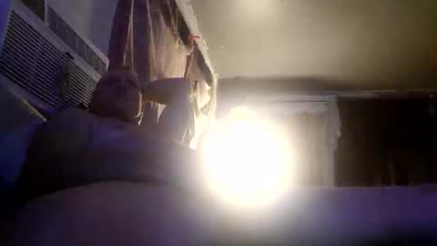 snblee4dp online show from 11/21/25, 11:03