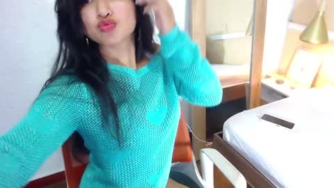 Hellen  online show from 12/19/24, 03:51