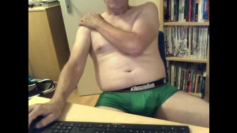 sneaxfreund online show from 06/06/26, 11:09