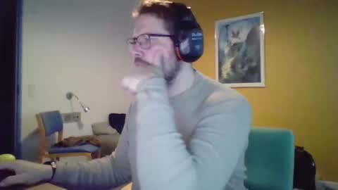 Snapshot of snebolden chatting on 01/15/25, 02:56 snebolden online show from 01/15/25, 02:56