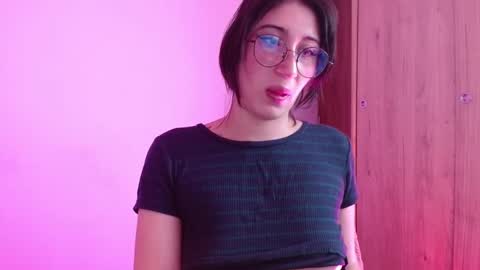 IG     OF red moonn online show from 12/03/24, 03:55