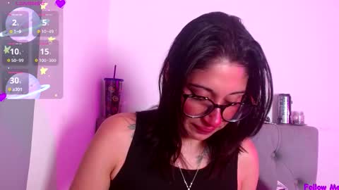 IG     OF red moonn online show from 10/16/25, 04:35