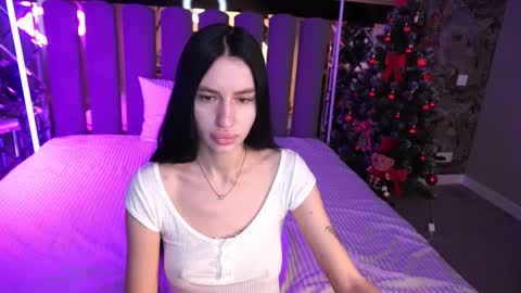 snow_whiteeex online show from 01/19/26, 06:39