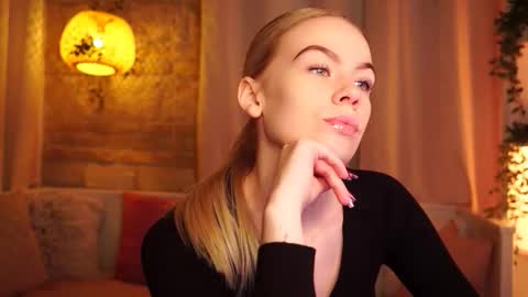 Hanna online show from 10/16/25, 08:26