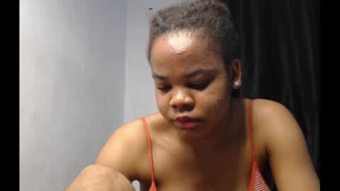 snowdrop5 online show from 01/15/25, 02:49