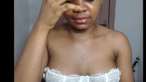 snowdrop5 online show from 11/05/25, 08:42