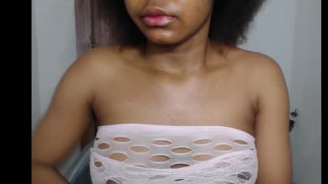 snowdrop5 online show from 11/15/25, 08:16