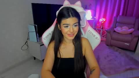 Snapshot of snowingwinter chatting on 09/28/25, 07:41 snowingwinter online show from 09/28/25, 07:41