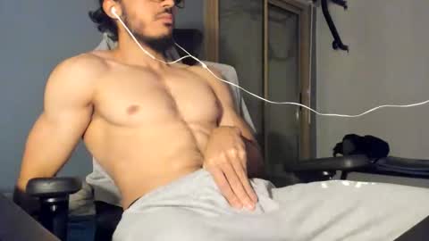 Snapshot of snxrzs chatting on 11/10/25, 12:09 snxrzs online show from 11/10/25, 12:09