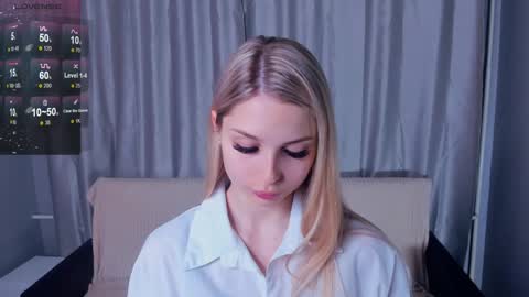 Alice - Birthday Girl online show from 02/01/25, 06:40