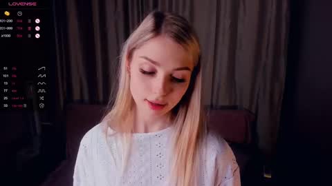 Alice - Birthday Girl online show from 02/22/25, 06:52