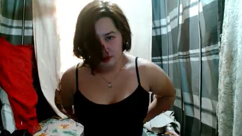 Snapshot of so_cutenicollette chatting on 01/24/25, 05:31 Nicollette online show from 01/24/25, 05:31