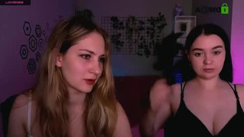 so_hot_rosalie online show from 06/08/26, 07:14