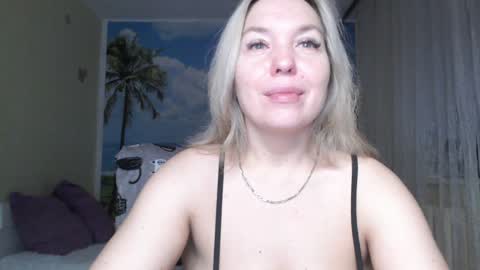 Masha online show from 12/30/24, 04:31