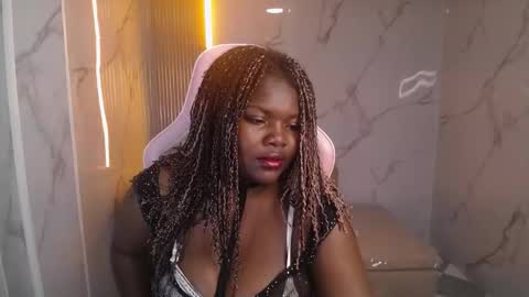 soffia_b online show from 09/24/25, 03:21