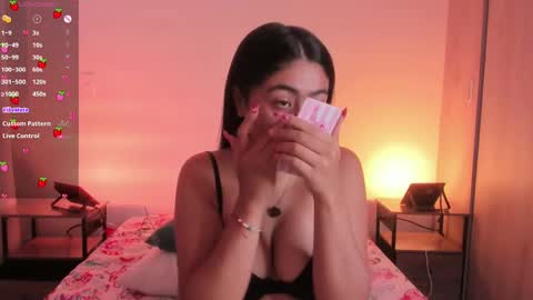 Soffi online show from 02/19/25, 05:06