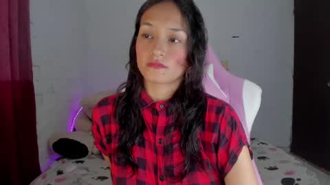 sofia online show from 03/11/25, 04:51