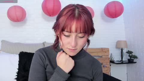 Snapshot of sofi_bakerrr chatting on 01/09/25, 11:36 Sofia online show from 01/09/25, 11:36