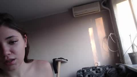 Sofi online show from 01/01/25, 01:37