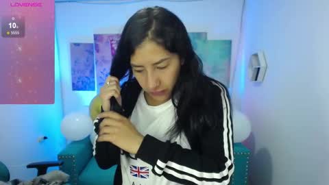 Snapshot of sofi_hot_4m chatting on 02/20/26, 10:38 Sofi online show from 02/20/26, 10:38