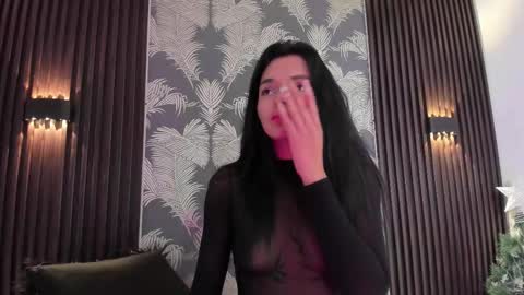 Snapshot of sofi_lassa_ chatting on 01/08/26, 05:48 SOFIA online show from 01/08/26, 05:48