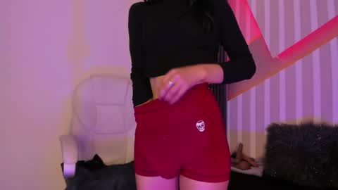 Snapshot of sofi_lassa_ chatting on 05/01/26, 01:32 SOFIA online show from 05/01/26, 01:32