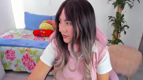 Snapshot of sofi_martinezz chatting on 10/02/25, 08:49 Sophie online show from 10/02/25, 08:49